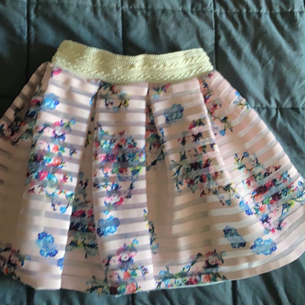 Two skirts - Picture 2 of 3